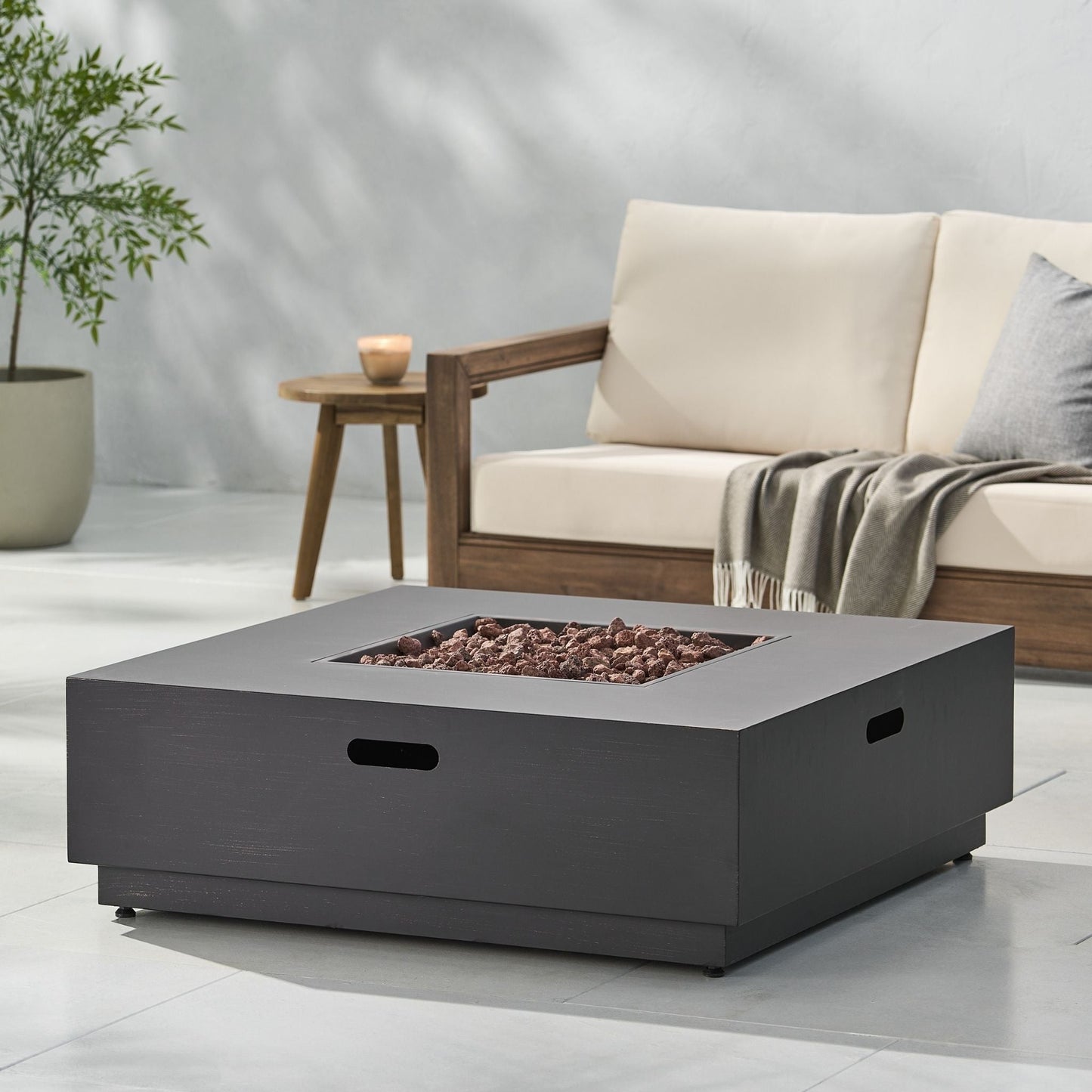 Alora 40-Inch 50K BTU Modern Outdoor Square Iron Backyard Patio Fire Pit (SAK31635)